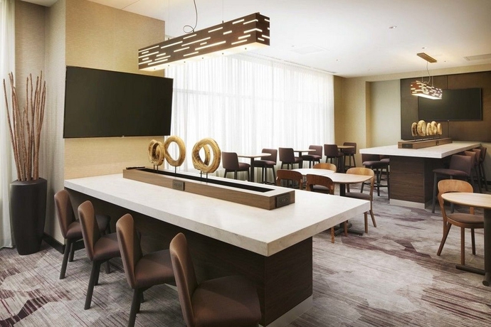 Imagen general del Hotel Courtyard Indianapolis Downtown. Foto 6