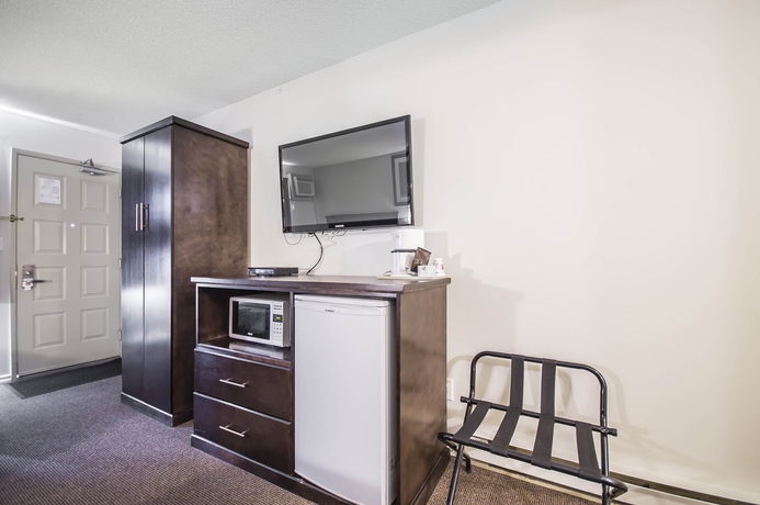 Imagen de la habitación del Hotel Courtyard Inn Vernon. Foto 5