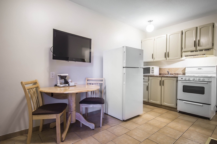 Imagen de la habitación del Hotel Courtyard Inn Vernon. Foto 8