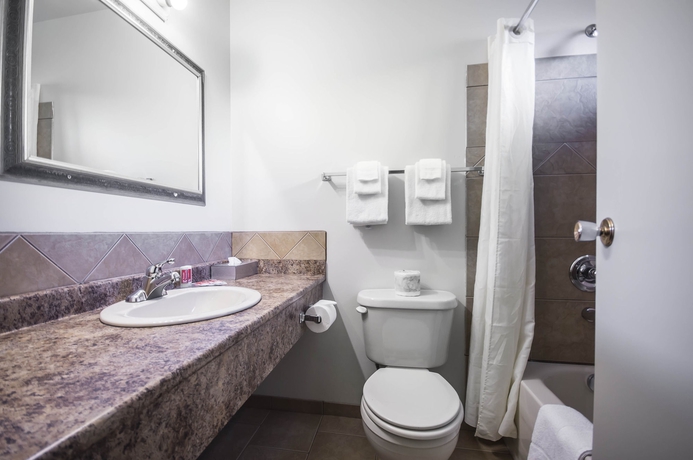 Imagen de la habitación del Hotel Courtyard Inn Vernon. Foto 12