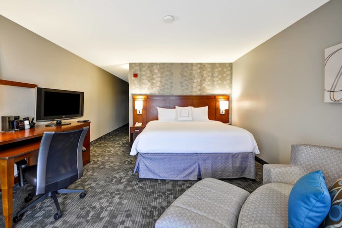 Imagen de la habitación del Hotel Courtyard Jacksonville Airport Northeast. Foto 11