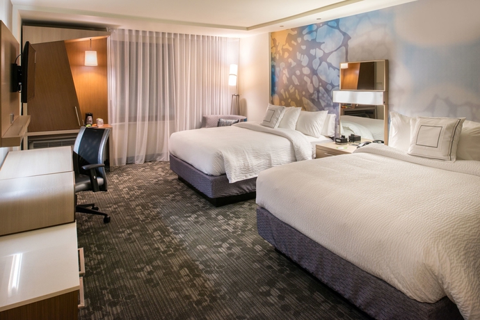 Imagen de la habitación del Hotel Courtyard Jacksonville. Foto 9