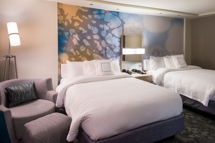 Imagen de la habitación del Hotel Courtyard Jacksonville. Foto 11