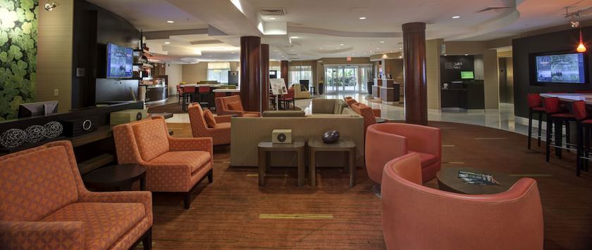 Imagen de los interiores del Hotel Courtyard Jacksonville Orange Park. Foto 15