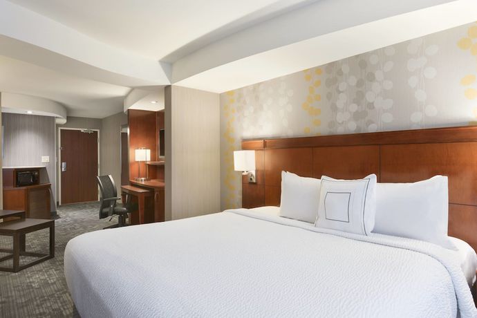 Imagen de la habitación del Hotel Courtyard Kalamazoo Portage. Foto 3