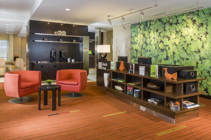 Imagen de los interiores del Hotel Courtyard Kalamazoo Portage. Foto 7