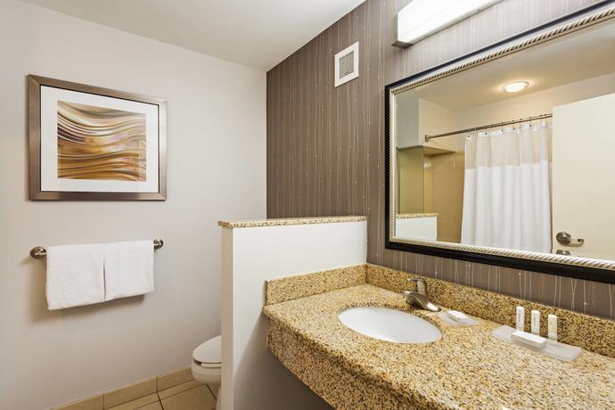 Imagen de la habitación del Hotel Courtyard Knoxville Airport Alcoa. Foto 8