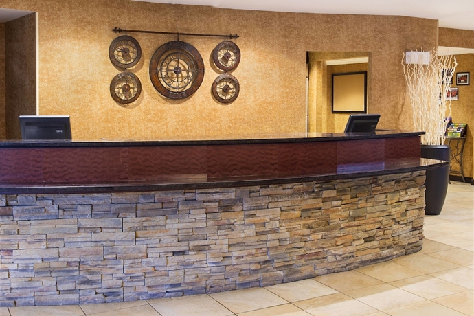 Imagen de los interiores del Hotel Courtyard Lake Placid. Foto 17