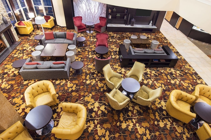 Imagen de los interiores del Hotel Courtyard Lake Placid. Foto 18