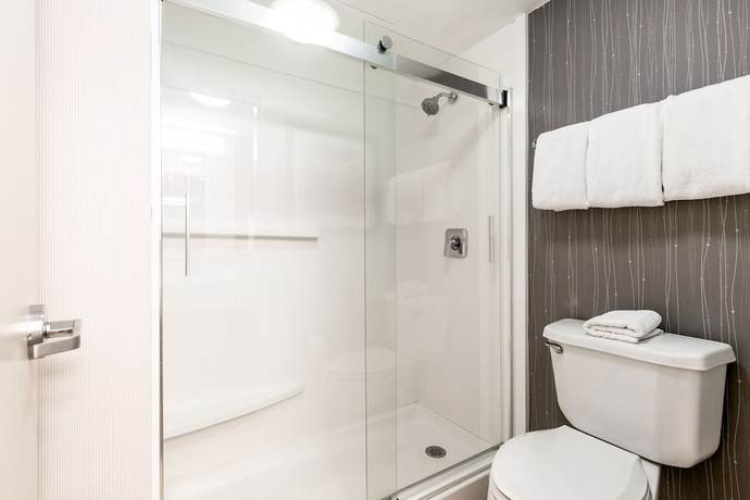 Imagen de la habitación del Hotel Courtyard Laredo. Foto 4