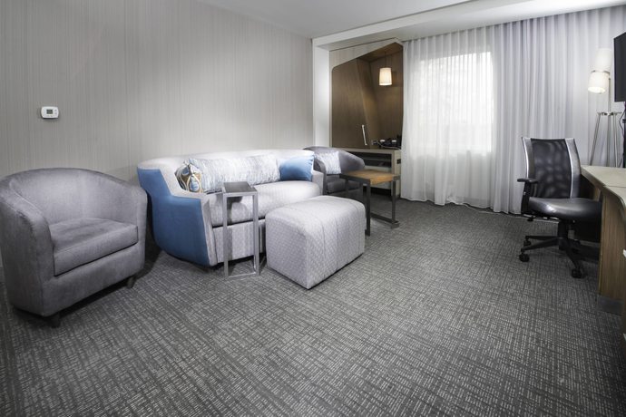 Imagen de la habitación del Hotel Courtyard Largo Medical Center Drive. Foto 5