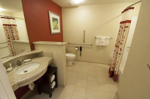 Imagen de la habitación del Hotel Courtyard Lexington Keeneland/airport. Foto 7
