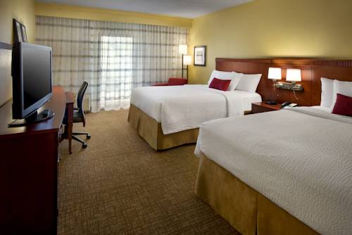 Imagen de la habitación del Hotel Courtyard Lincroft Red Bank. Foto 2
