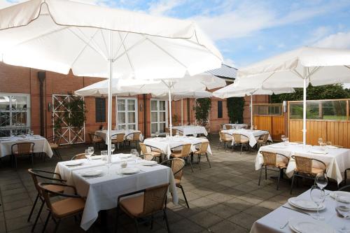 Imagen general del Hotel Courtyard Magdeburg. Foto 11