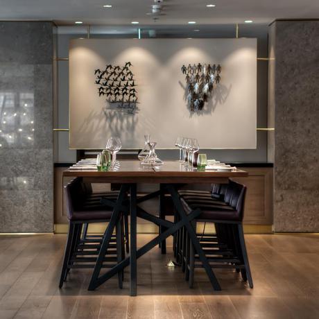 Imagen del bar/restaurante del Hotel Courtyard Marriott Belgrade City Center. Foto 6