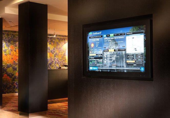 Imagen de los interiores del Hotel Courtyard Marriott Denton. Foto 18