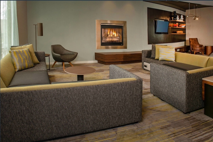 Imagen de los interiores del Hotel Courtyard Marriott Hagerstown. Foto 19