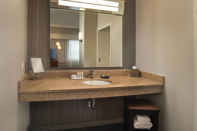 Imagen de la habitación del Hotel Courtyard Marriott Hagerstown. Foto 16