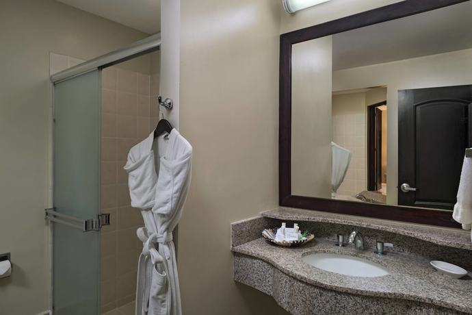 Imagen de la habitación del Hotel Courtyard Marriott San Salvador. Foto 9
