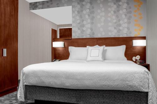 Imagen de la habitación del Hotel Courtyard Marriott Upper East Side. Foto 7