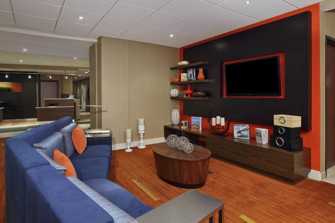 Imagen de la habitación del Hotel Courtyard Meadowlands. Foto 4