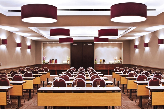 Imagen de los interiores del Hotel Courtyard Mexico City Airport. Foto 11