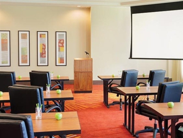 Imagen general del Hotel Courtyard Miami Airport South. Foto 3