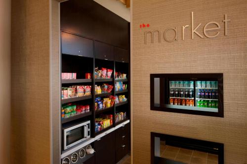 Imagen general del Hotel Courtyard Miami Dadeland. Foto 6