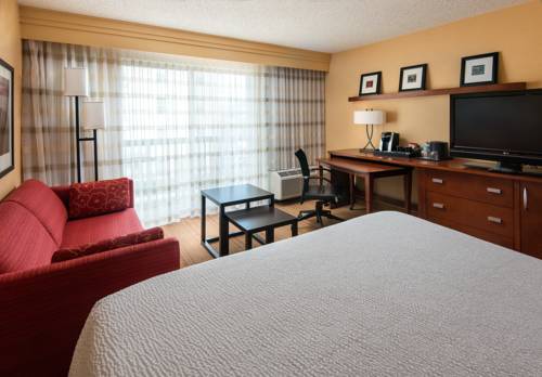 Imagen de la habitación del Hotel Courtyard Milpitas Silicon Valley. Foto 6