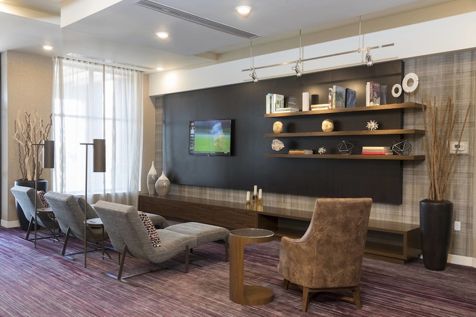 Imagen del bar/restaurante del Hotel Courtyard Mt. Pleasant at Central Michigan University. Foto 3