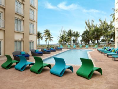 Imagen de la piscina del Hotel Courtyard Nassau Downtown/Junkanoo Beach. Foto 6