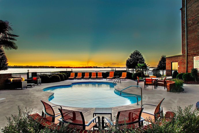 Imagen general del Hotel Courtyard New Bern. Foto 2
