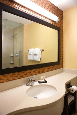 Imagen de la habitación del Hotel Courtyard New York Manhattan Soho. Foto 6