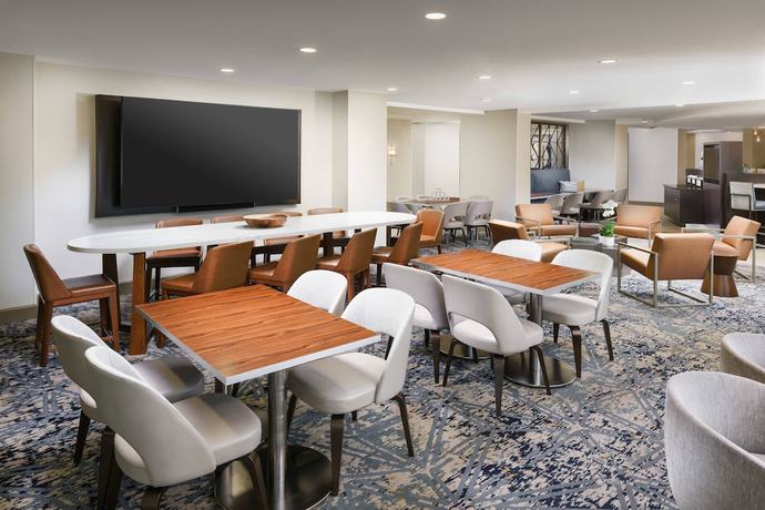 Imagen de los interiores del Hotel Courtyard Orlando Downtown. Foto 15