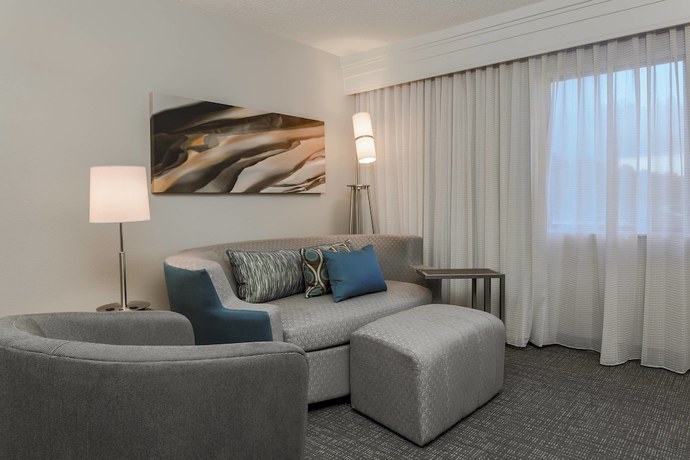 Imagen de la habitación del Hotel Courtyard Orlando Lake Mary/north. Foto 12