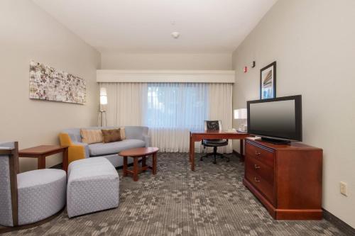 Imagen de la habitación del Hotel Courtyard Palmdale. Foto 17