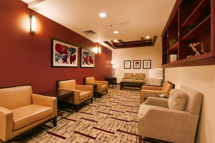 Imagen de los interiores del Hotel Courtyard Palo Alto Los Altos. Foto 18