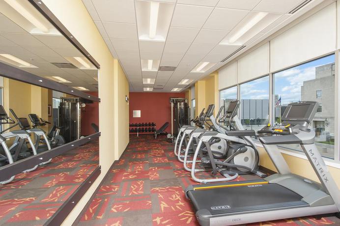 Imagen de los interiores del Hotel Courtyard Peoria Downtown. Foto 8