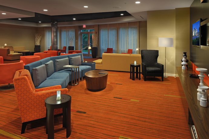 Imagen del bar/restaurante del Hotel Courtyard Philadelphia Coatesville/exton. Foto 2