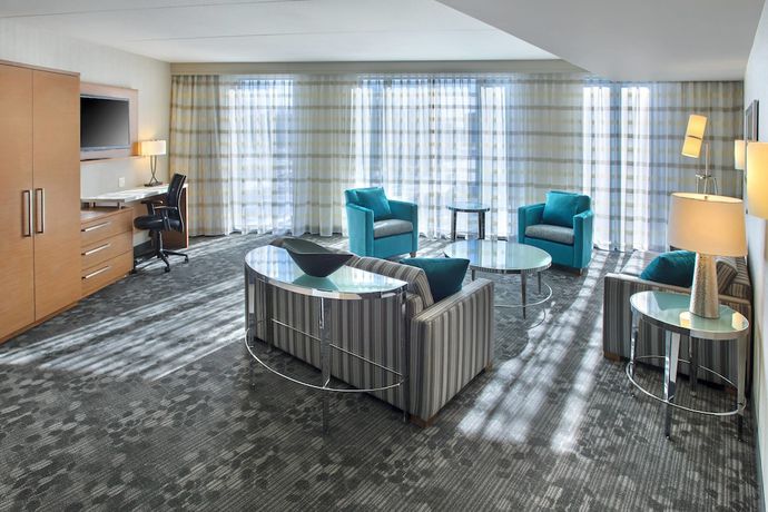 Imagen de la habitación del Hotel Courtyard Philadelphia South at The Navy Yard. Foto 13