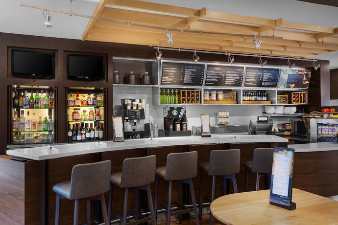 Imagen del bar/restaurante del Hotel Courtyard Philadelphia Valley Forge / King Of Prussia. Foto 4