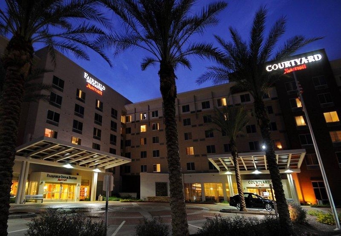Imagen de los exteriores del Hotel Courtyard Phoenix Chandler/fashion Center. Foto 13