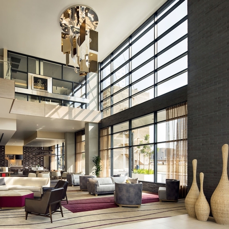 Imagen de los interiores del Hotel Courtyard Phoenix Downtown. Foto 15