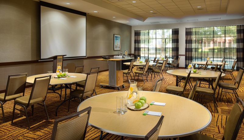 Imagen de los interiores del Hotel Courtyard Portland Downtown/convention Center. Foto 14