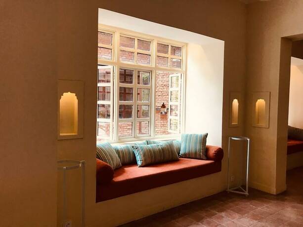 Imagen general del Hotel Courtyard Pujan. Foto 4