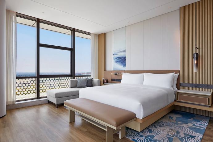 Imagen de la habitación del Hotel Courtyard Qinhuangdao West. Foto 5
