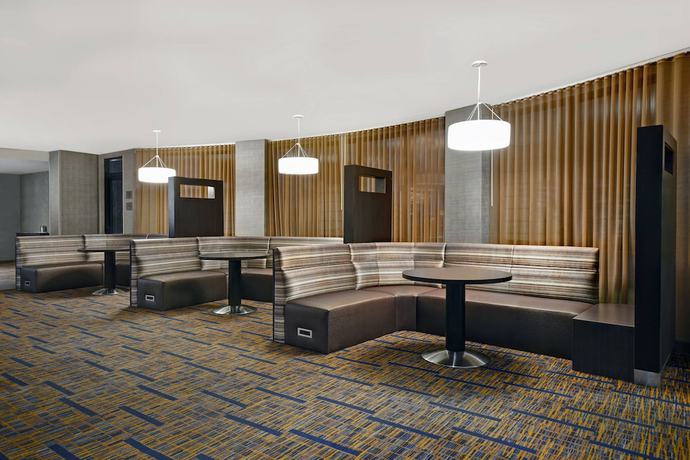 Imagen de los interiores del Hotel Courtyard Republic Aprt Long Island/Farmingdale. Foto 17