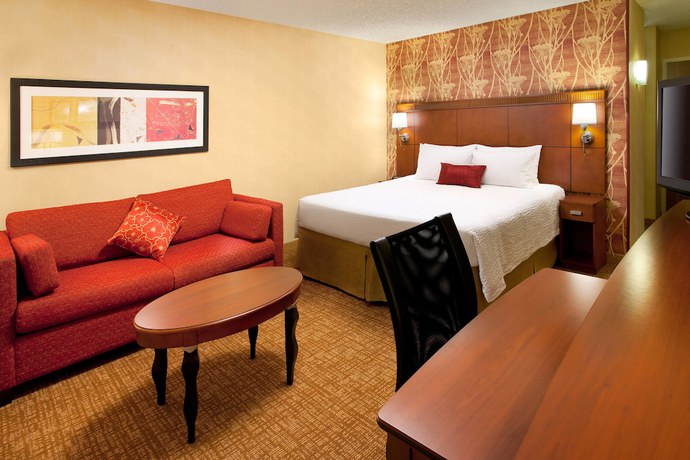 Imagen de la habitación del Hotel Courtyard Sacramento Rancho Cordova. Foto 4
