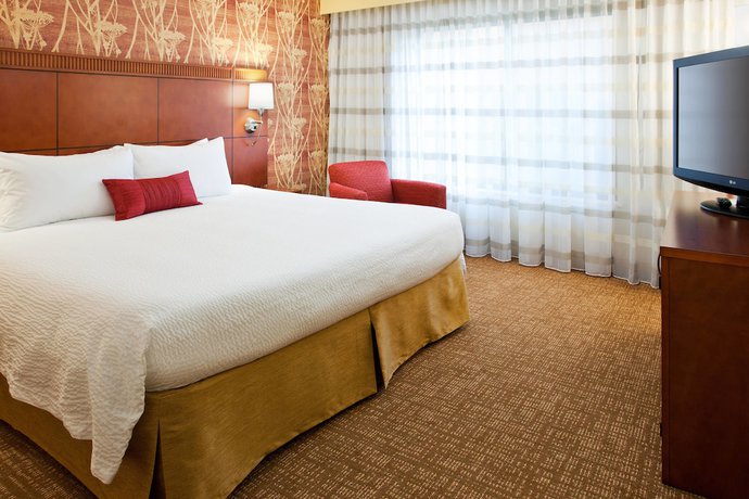 Imagen de la habitación del Hotel Courtyard Sacramento Rancho Cordova. Foto 5