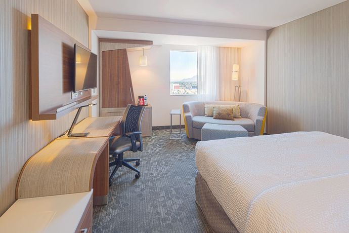 Imagen de la habitación del Hotel Courtyard Saltillo. Foto 4